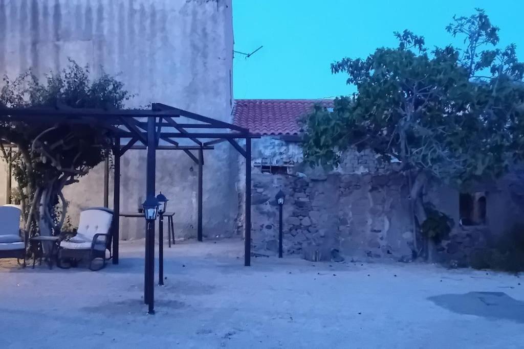 דירות מוראברה Casa Sardinia מראה חיצוני תמונה