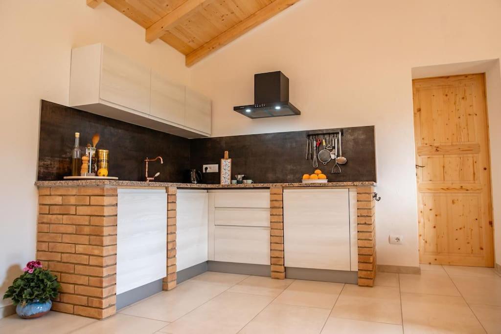 דירות מוראברה Casa Sardinia מראה חיצוני תמונה